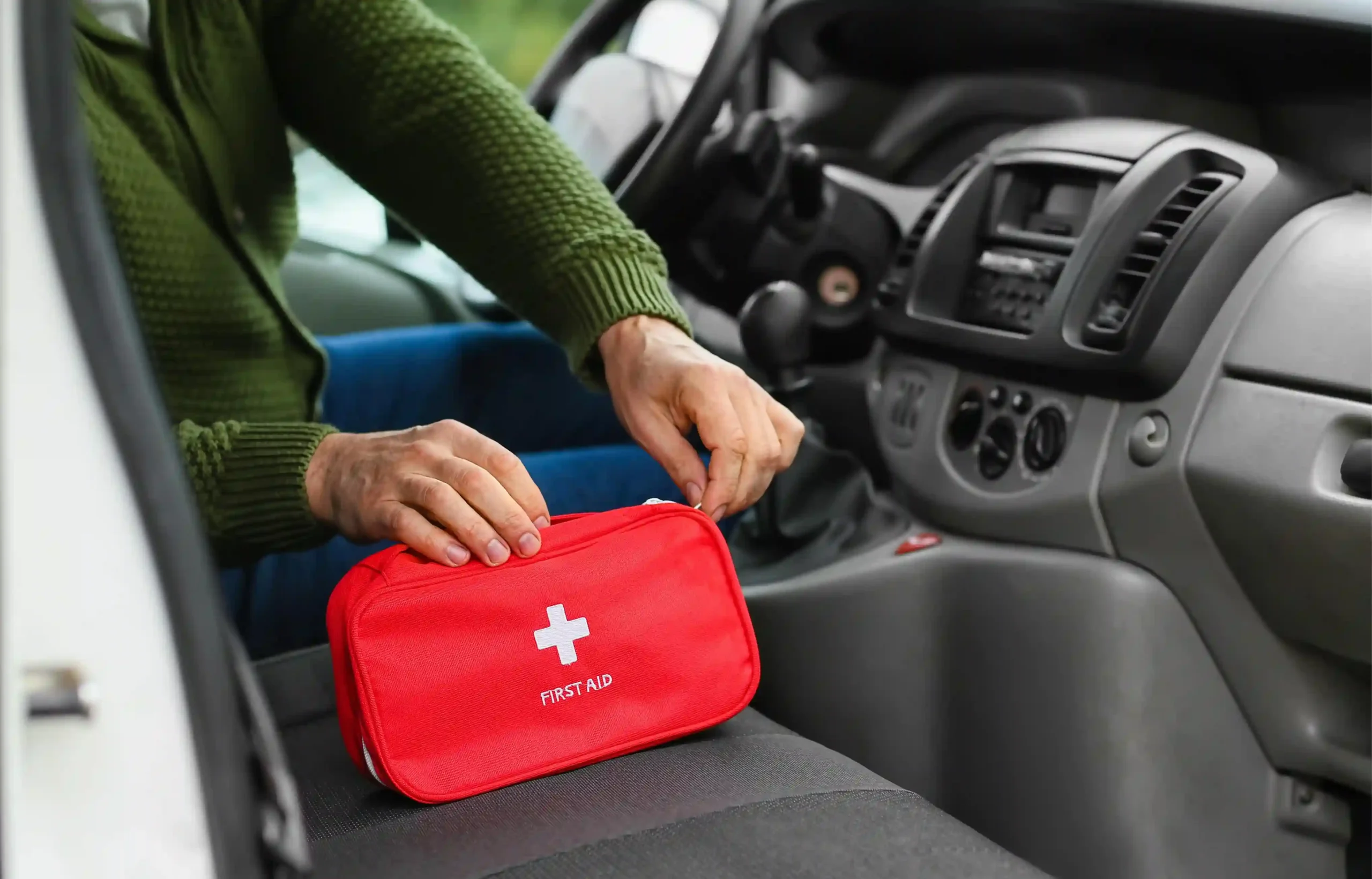 Why New Drivers Should Always Carry an Emergency Car Kit